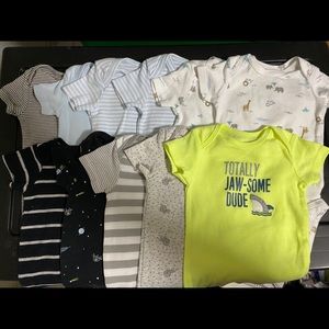 Carter’s Onesie Bundle